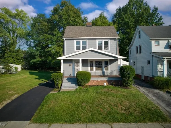 885 Greyton Rd, Cleveland Heights, OH 44112