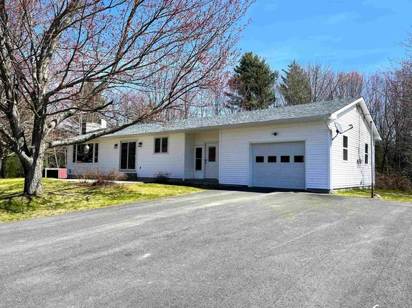 175 Woods Farm Road, Derby, VT 05829