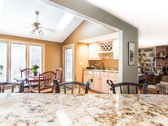 4th image of 5730 Berwick Pl