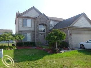 8822 Tamarack Ln, Ypsilanti, MI