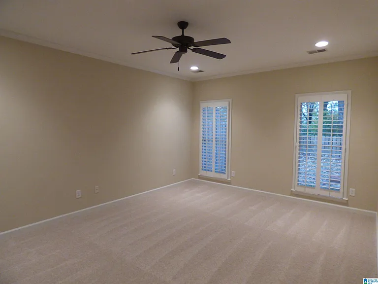 1115 Berwick Rd — Photo 7