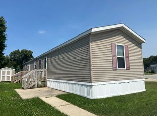 2906 Greentree St #572, Elkhart, IN 46514