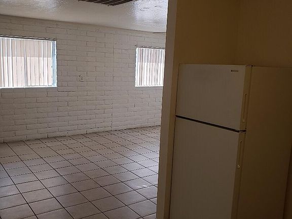 2nd image of 10821 N 15th Ave Ste 19