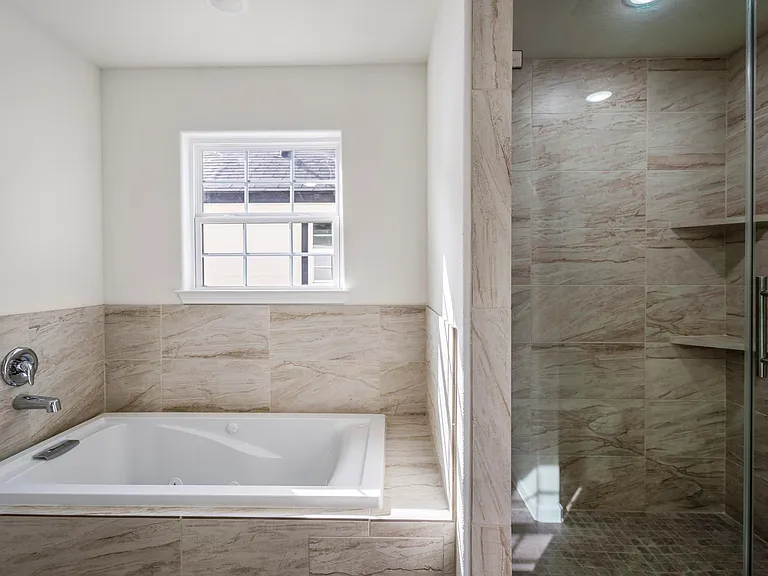 6513 Goldspier St — Photo 16