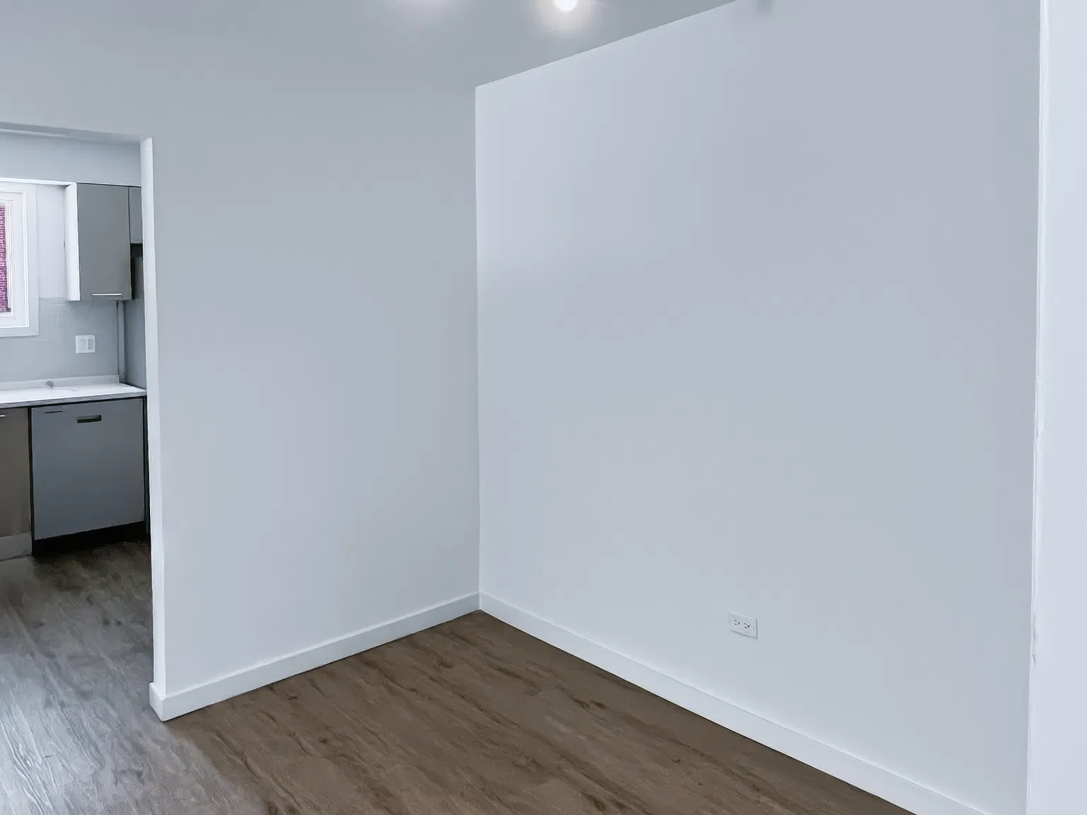 7621 N Sheridan Rd — Photo 3