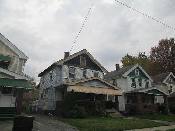 3rd image of 637 E 131st St
