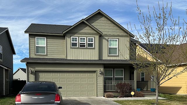 1st image of 203 Bayberry Ln