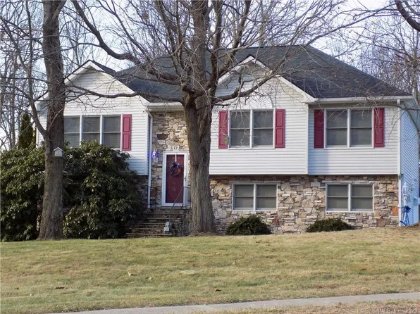 72 Tiffany Lane, Bristol, CT 06010