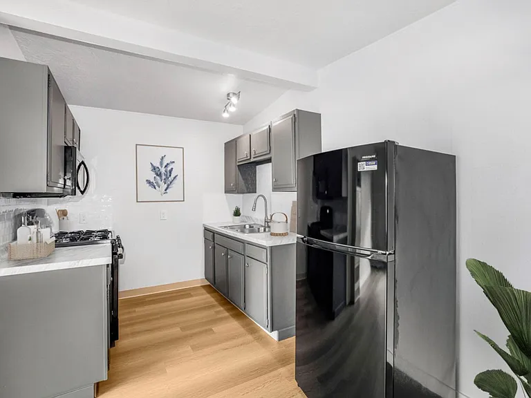 Rucker Apartments — Photo 2