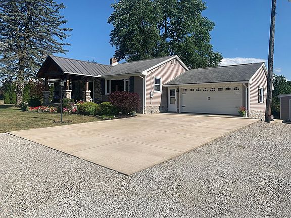 2nd image of 805 Township Road 1600