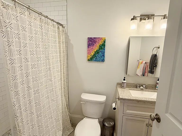 143 E Cottage St #3 — Photo 6