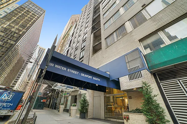 Rented by Oxford Property Group | media 10