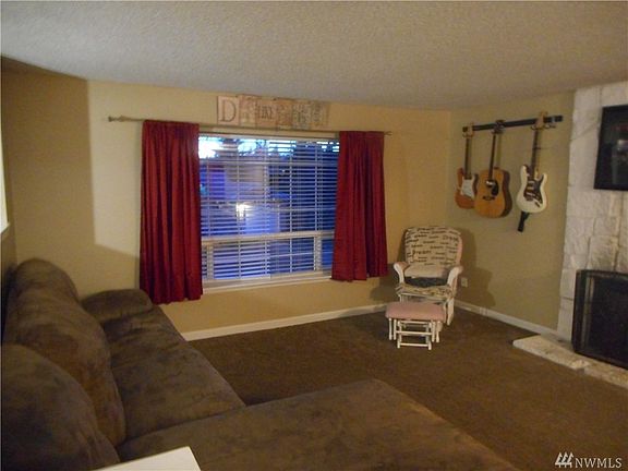 3rd image of 5219 105th St NE