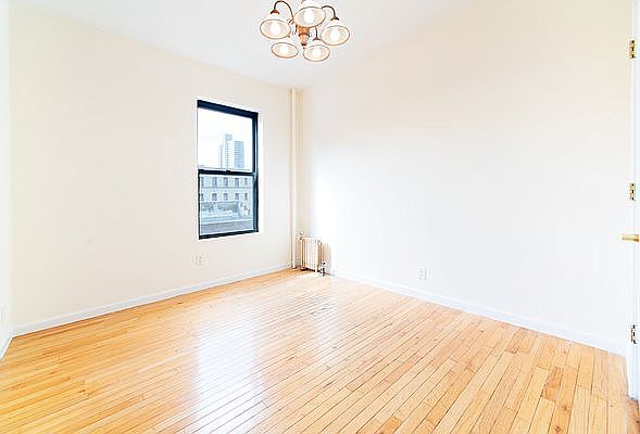 1st image of 570 W 183rd St APT 5D