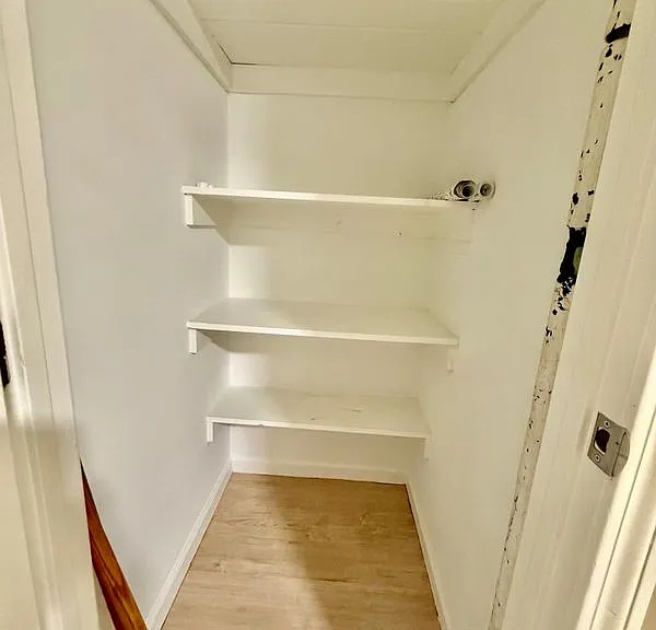 945 Mammoth Rd #1-S — Photo 10