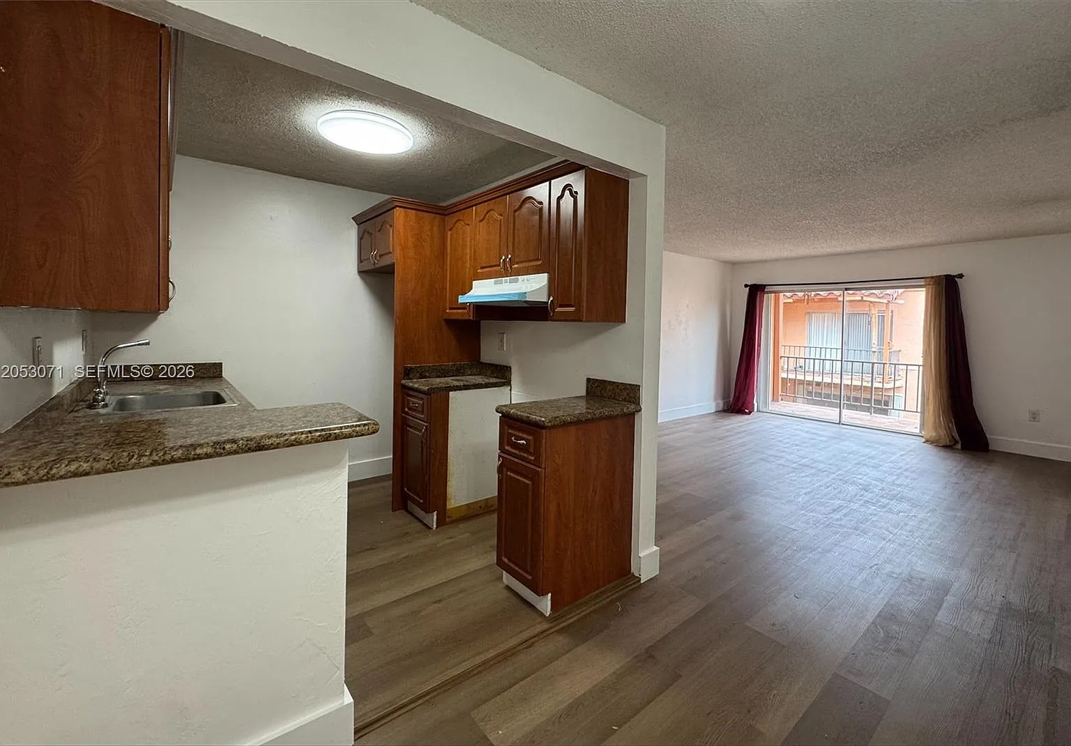 Cypress Village Condo — Photo 4