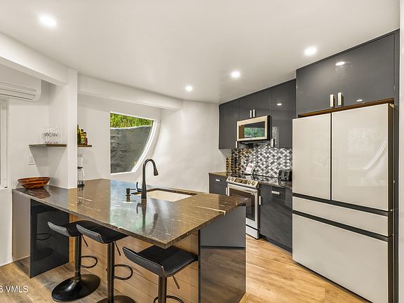 2nd image of 2940 Basingdale Blvd Unit 2