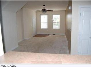 22763 Fountain Grove Sq, Ashburn, VA 20148