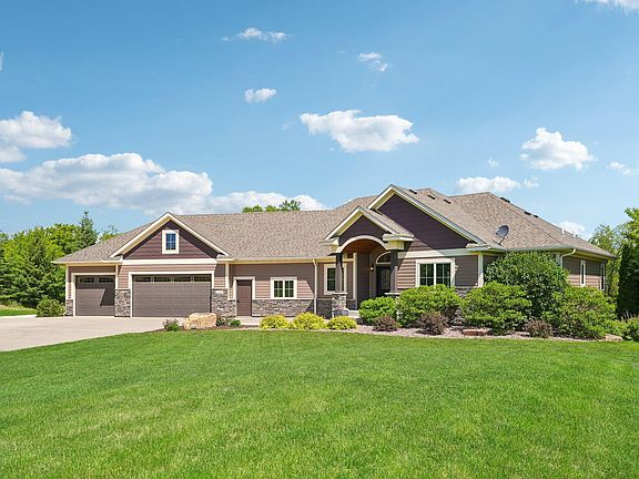 2nd image of 1528 Cottonwood Trl