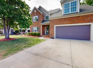 1008 Rachels Dr, Suffolk, VA 23434