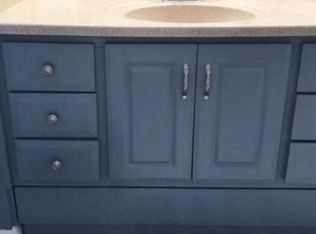 870 W Chestnut St, Exeter, CA 93221