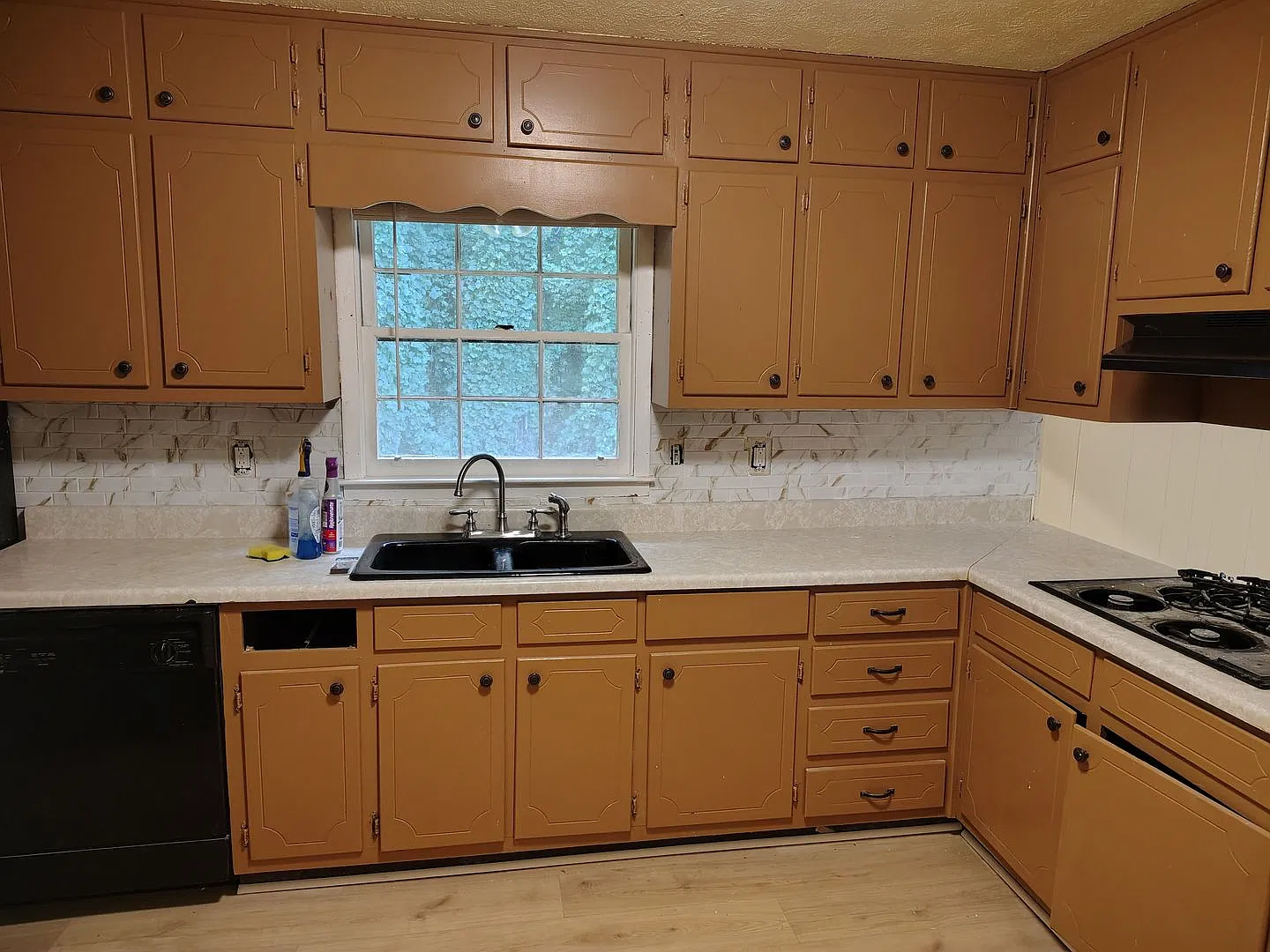 4 Bedroom 2.5 Bath Home — Photo 4