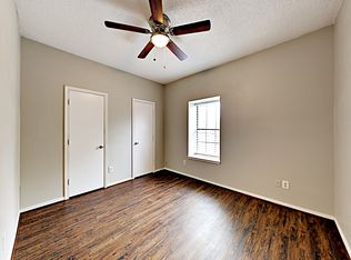 815 Melville Dr, Arlington, TX 76015