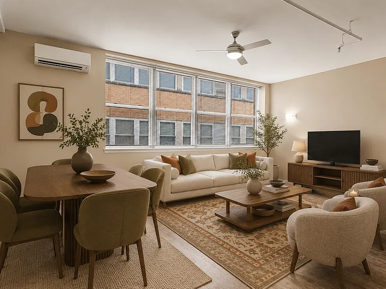 4242 Lindell — Photo 13