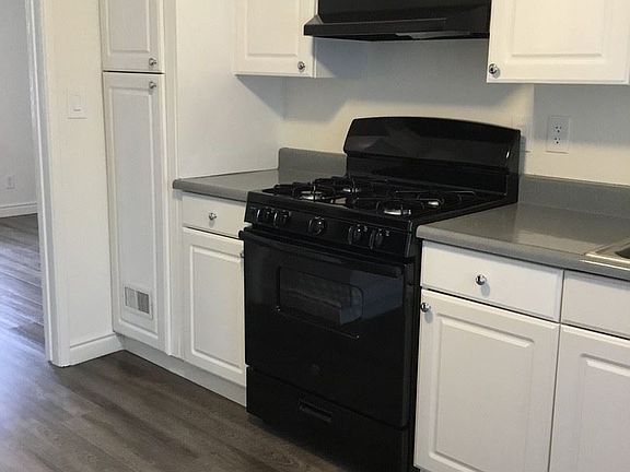 3rd image of 5715 Bates St APT 98