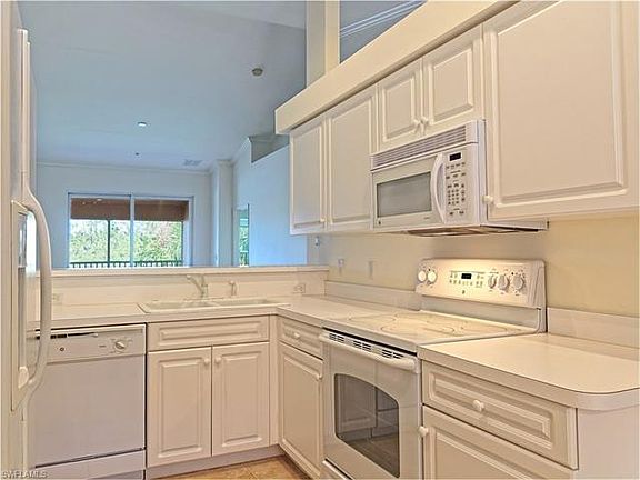 3rd image of 20020 Barletta Ln Unit 526