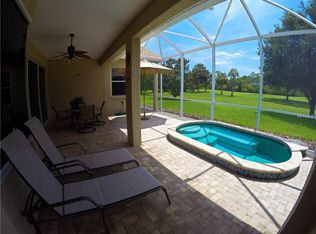 6698 Tailfeather Way, Bradenton, FL 34203