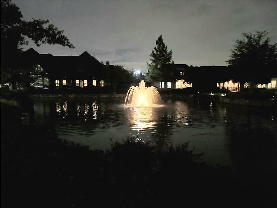 1st image of 301 Watermere Dr APT 106