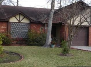 5811 Woodmancote Dr, Humble, TX 77346