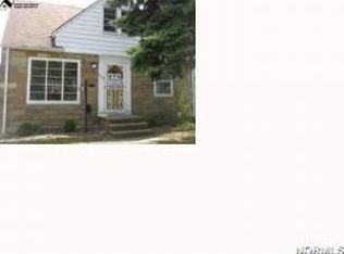 19502 Nitra Ave, Maple Heights, OH