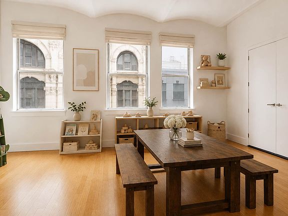 3rd image of 130 Fulton St APT 4B