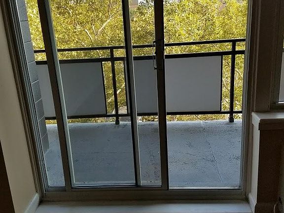4th image of 1666 Bell Blvd APT 637