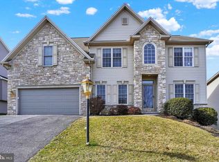 1616 Lowell Ln, New Cumberland, PA 17070