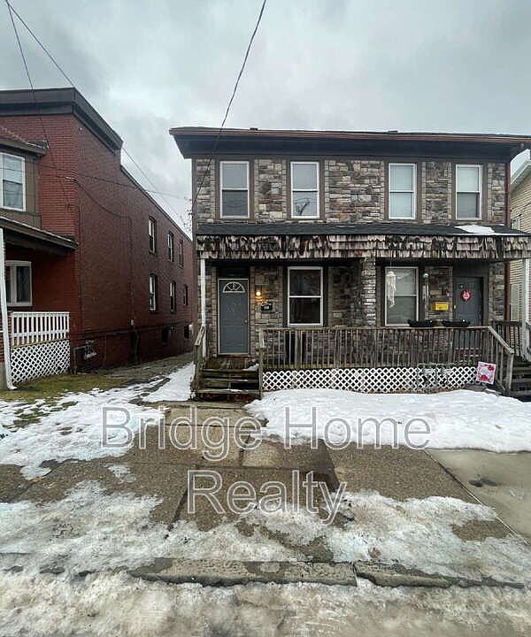 1st image of 128 S Spring Ave