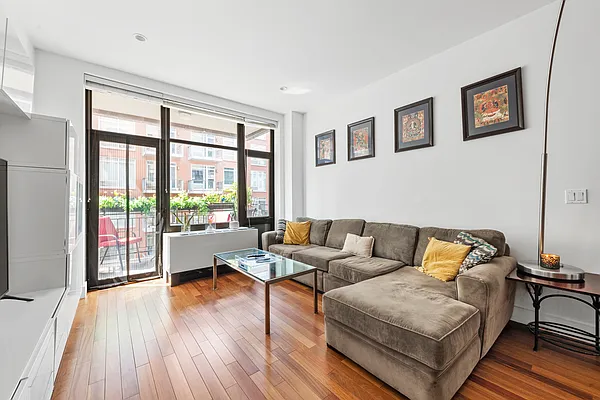 Rented by Julia B Fee Sotheby's International Realty | media 6