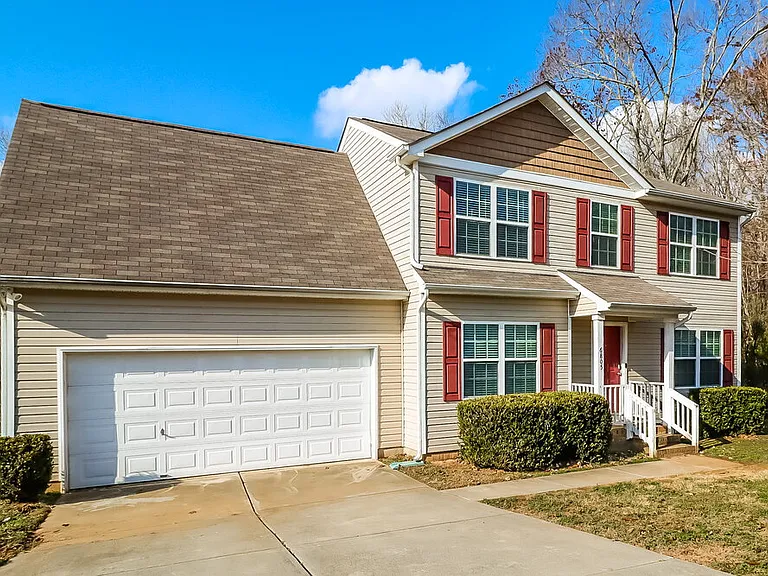 6805 Fawn View Dr — Photo 4