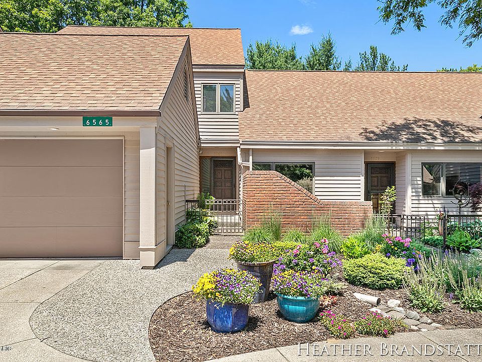 1st image of 6565 Glaston Ct SE