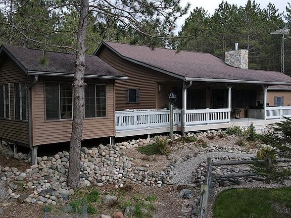 4th image of 835 Jessica Ln