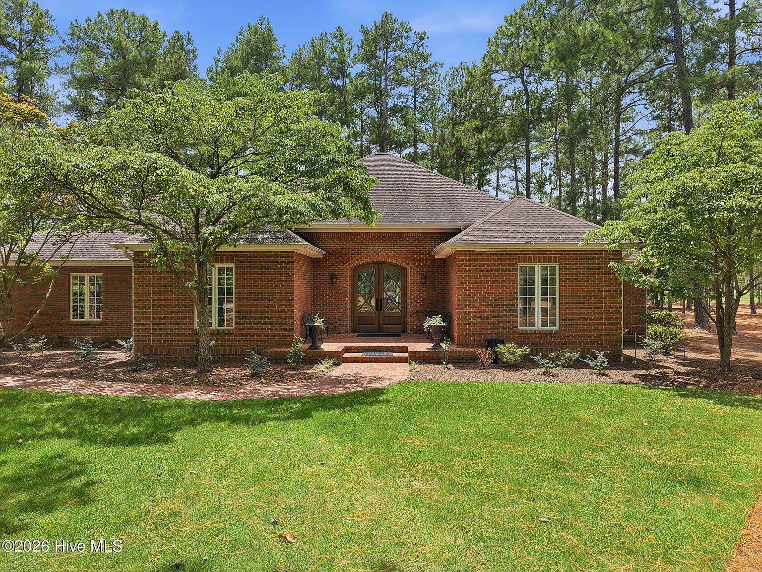 39 Devon Drive — Pinewild Country Club of Pinehurst