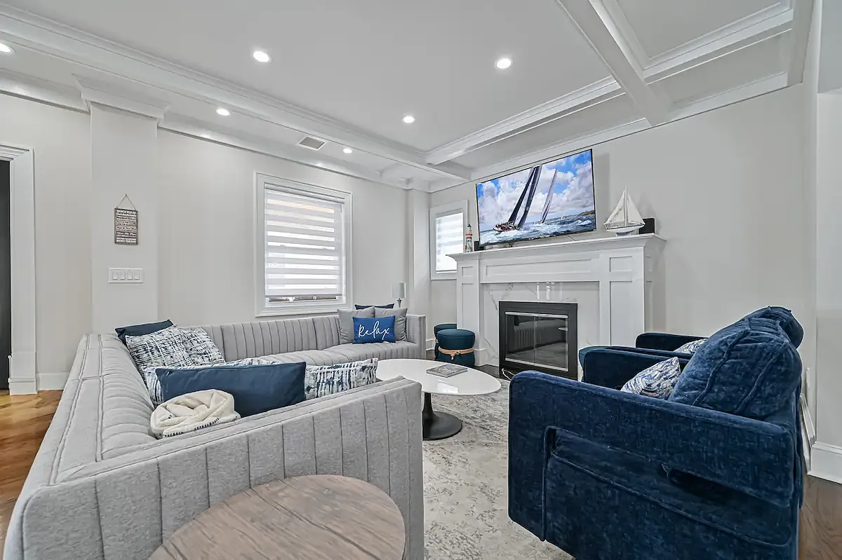 8 bed, 3626 sqft, $60,000 — Photo 4