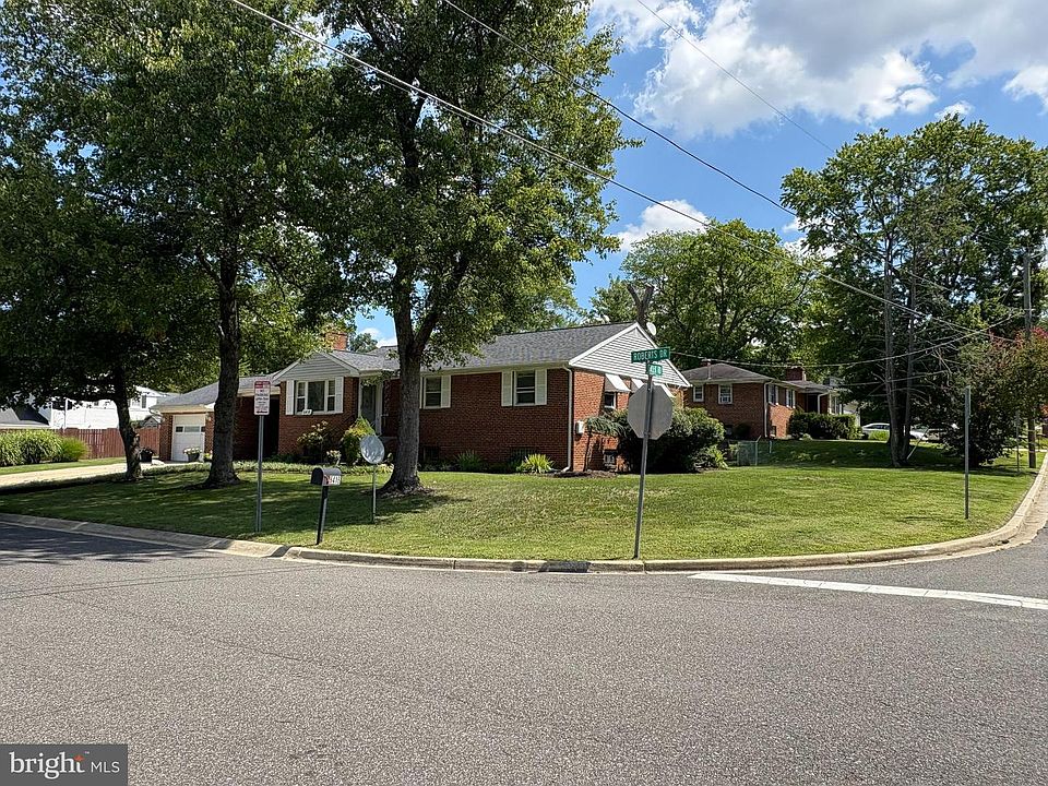 1st image of 6416 Roberts Dr