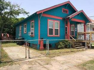 1913 26th St, Galveston, TX 77550