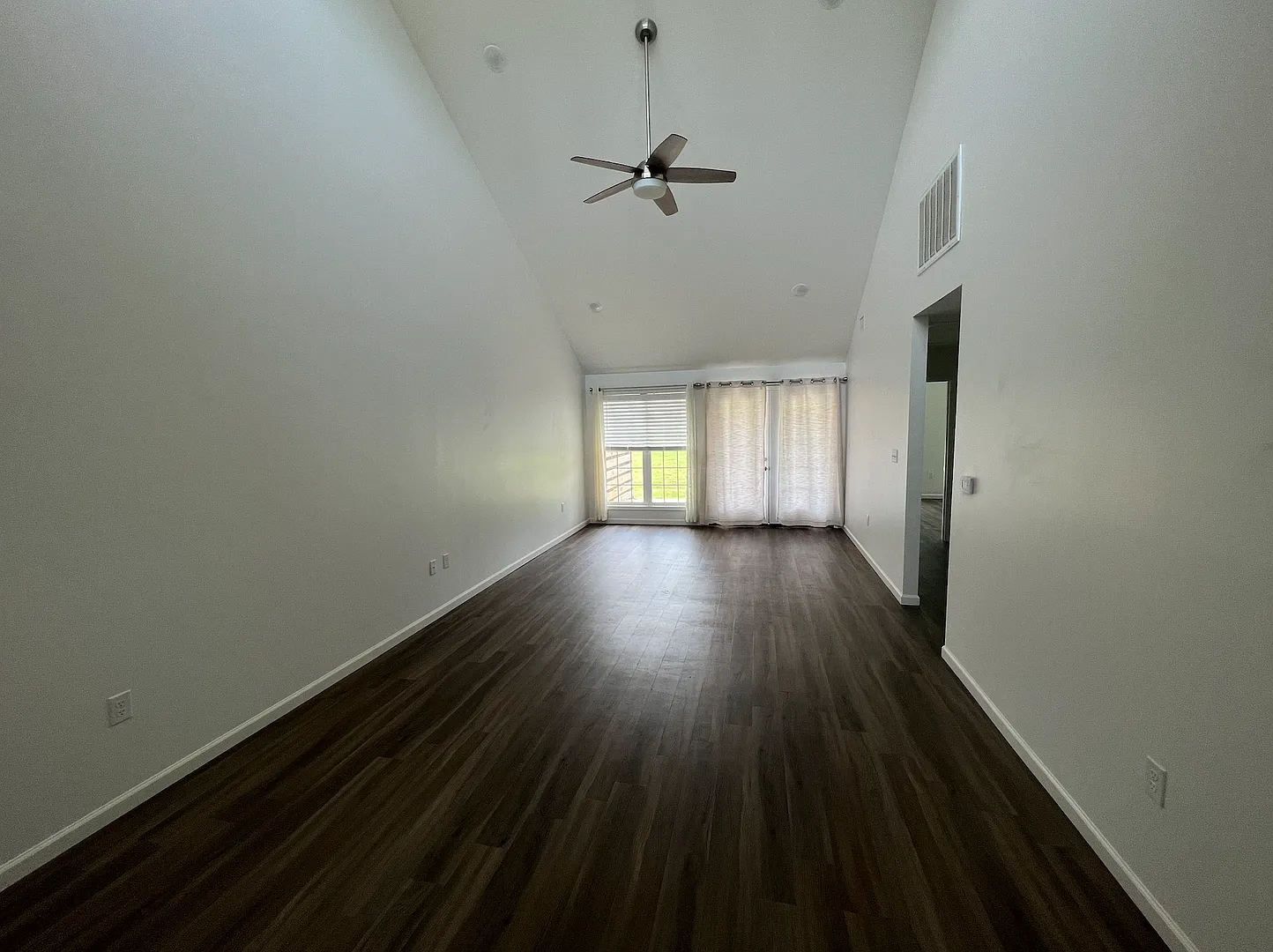 4303 - 4710 Antosh Circle Unit 4 — Photo 3
