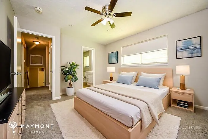 2472 Hartford Dr — Photo 10