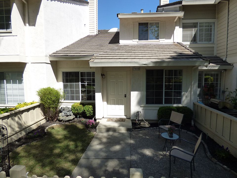 1st image of 7403 Oxford Cir