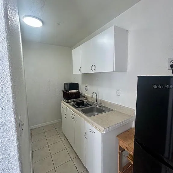 7302 Woodhall Ct — Photo 4